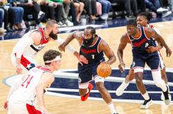 哈登关键节点势不可挡，瑞士队带队取胜！的简单介绍