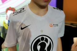  rookie2021年还打比赛吗? 