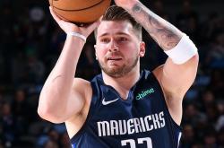  快船队科怀伦纳德迈出新一步 