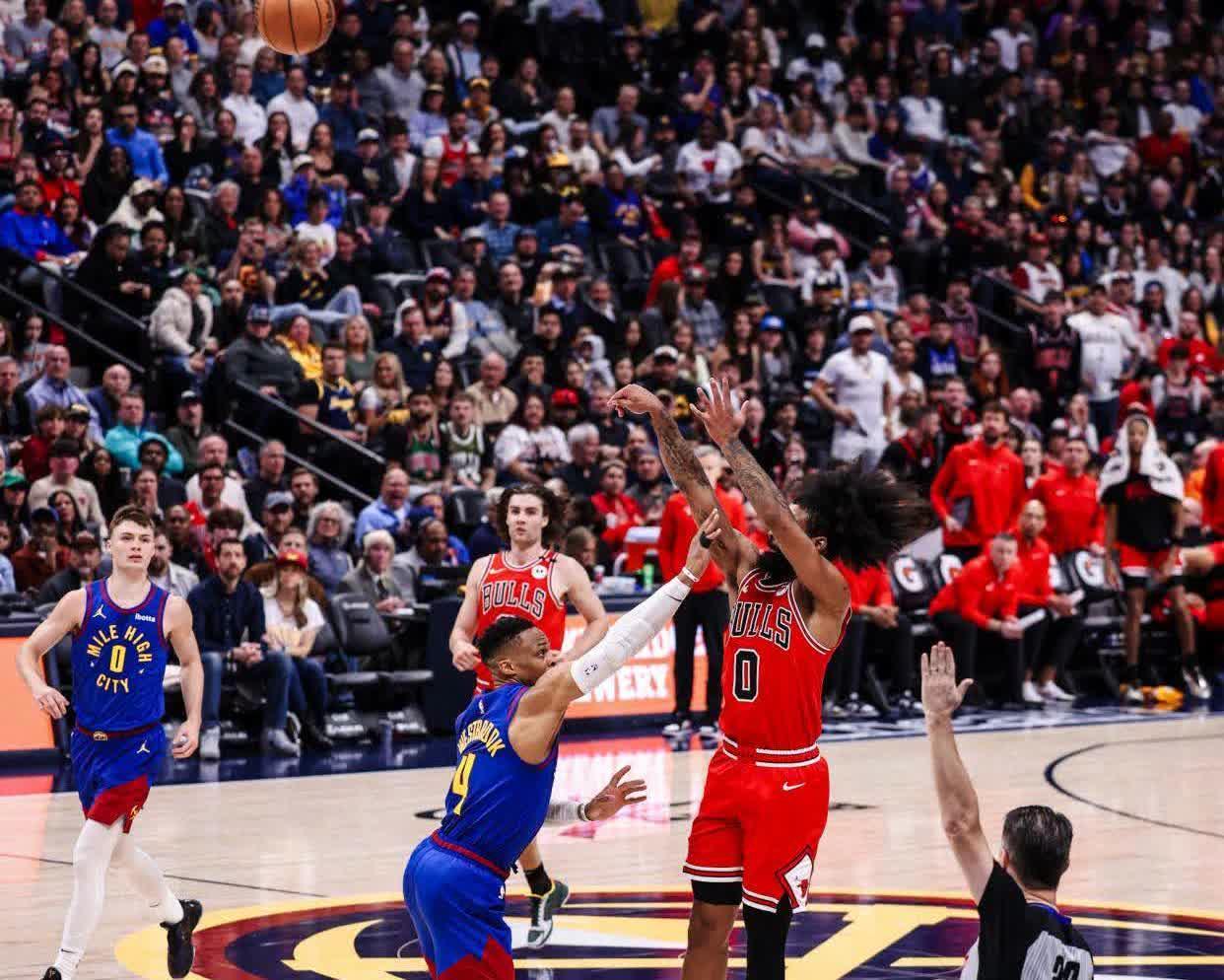 穆雷连续五场比赛得分超过大胜，公牛挑战极限！的简单介绍