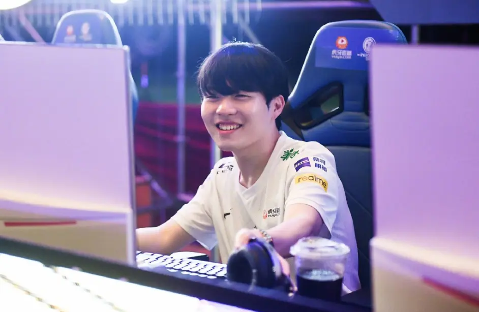 Rookie爆冷击败尤文图斯,高光表现引爆全场!的简单介绍 Rookie爆冷击败尤文图斯,高光表现引爆全场!的简单介绍